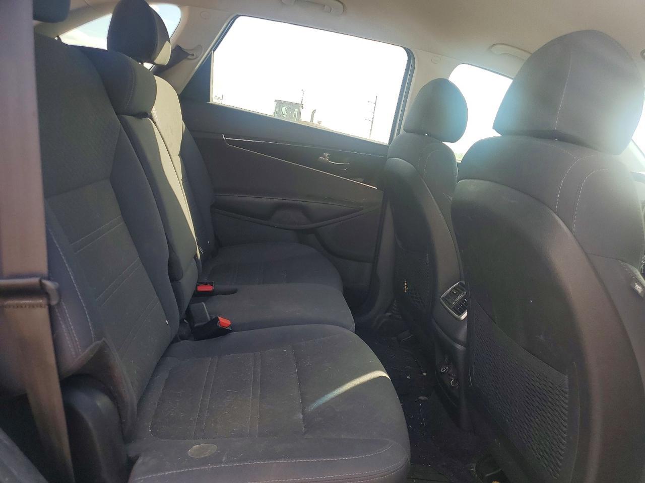 2018 KIA SORENTO