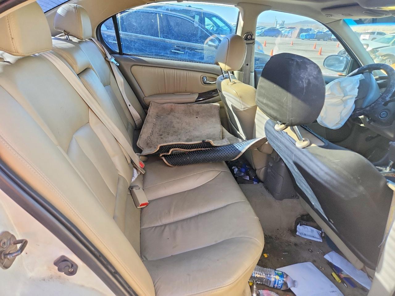 2000 INFINITI I30