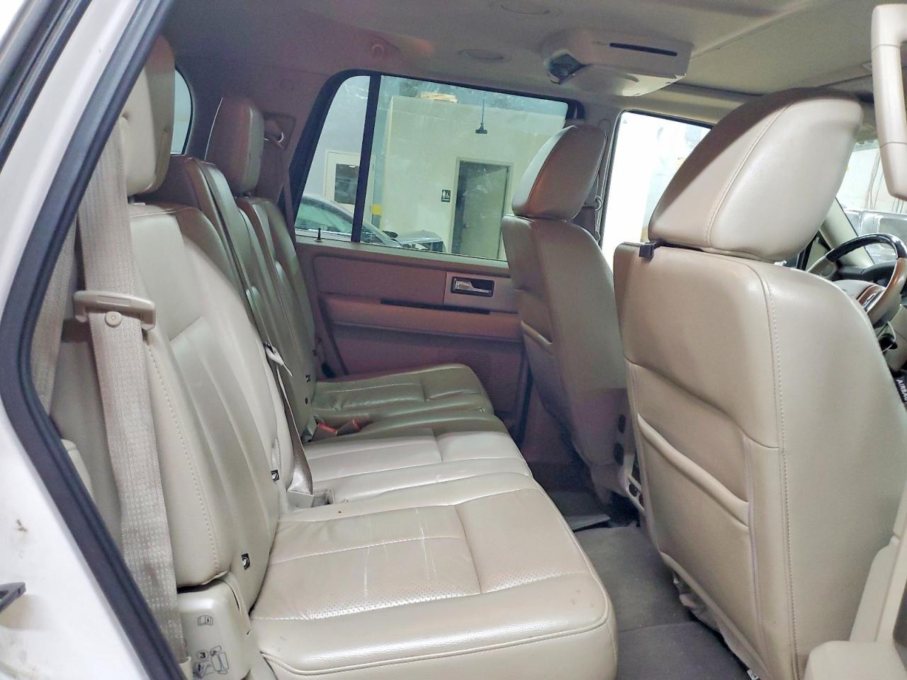 2011 FORD Expedition