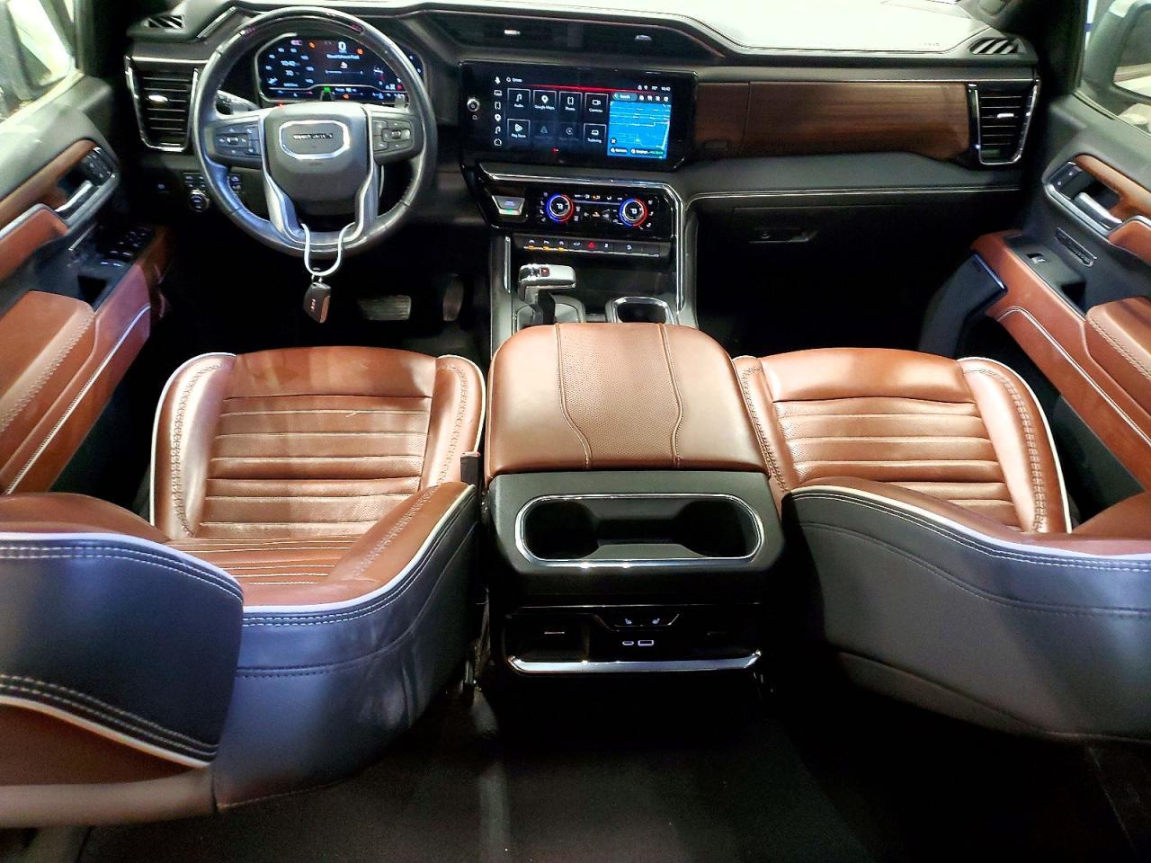 2025 GMC Sierra