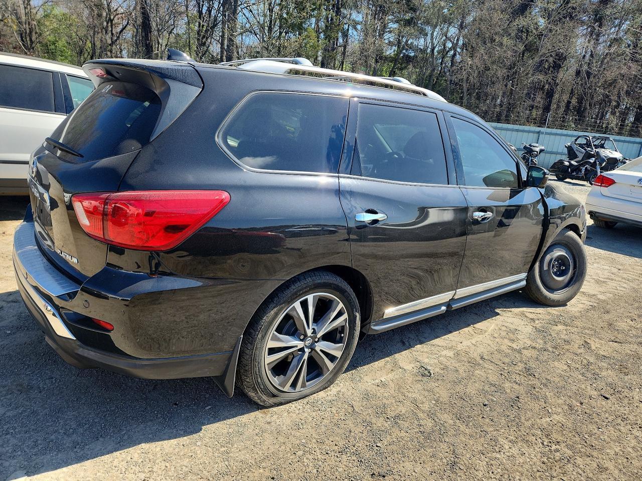 2020 NISSAN PATHFINDER