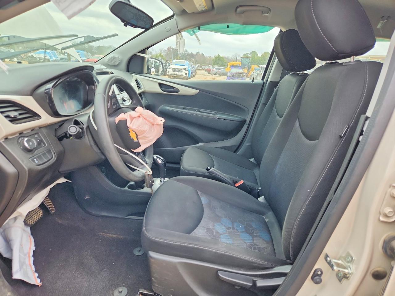 2017 CHEVROLET Spark