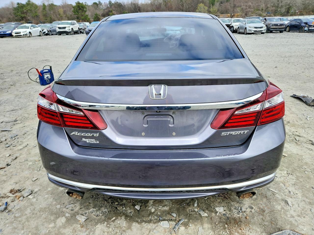 2017 HONDA ACCORD