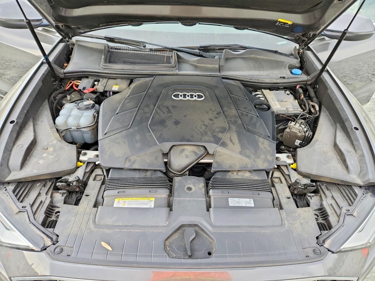 2019 AUDI Q8