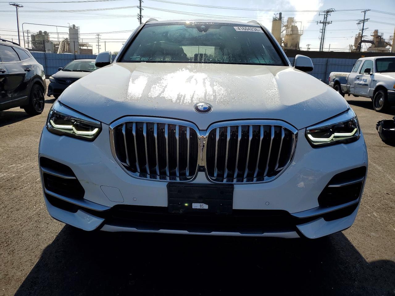 2022 BMW X5