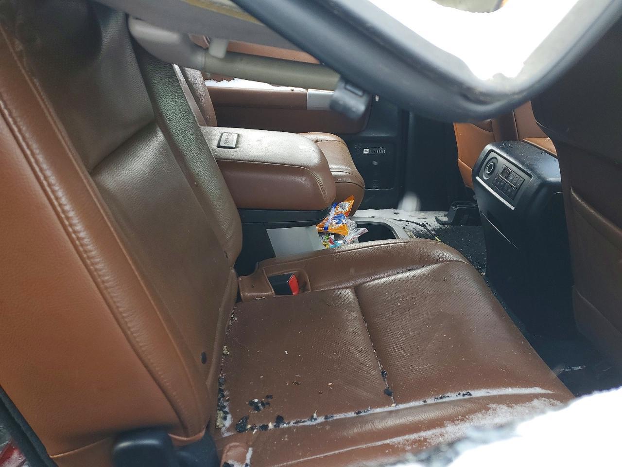 2008 TOYOTA Sequoia