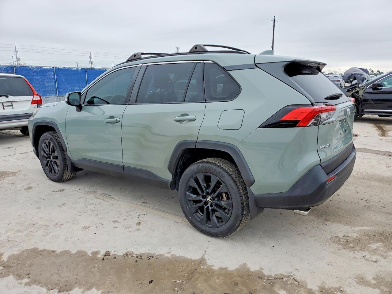 2022 TOYOTA RAV4