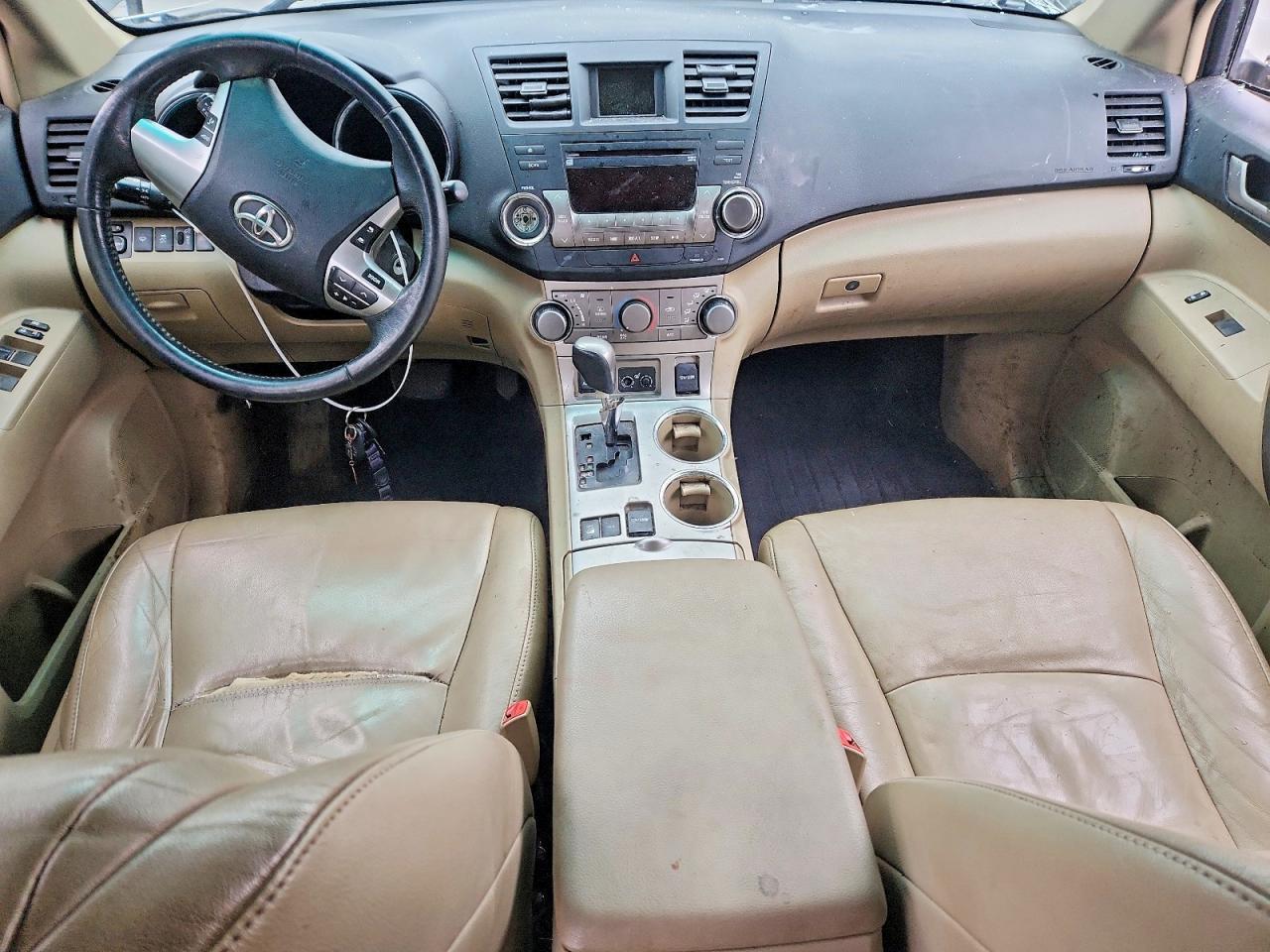 2012 TOYOTA HIGHLANDER