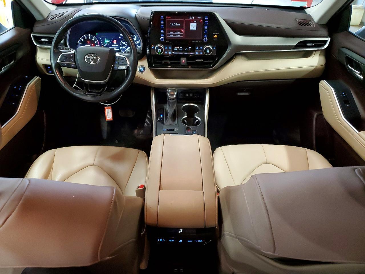 2020 TOYOTA HIGHLANDER