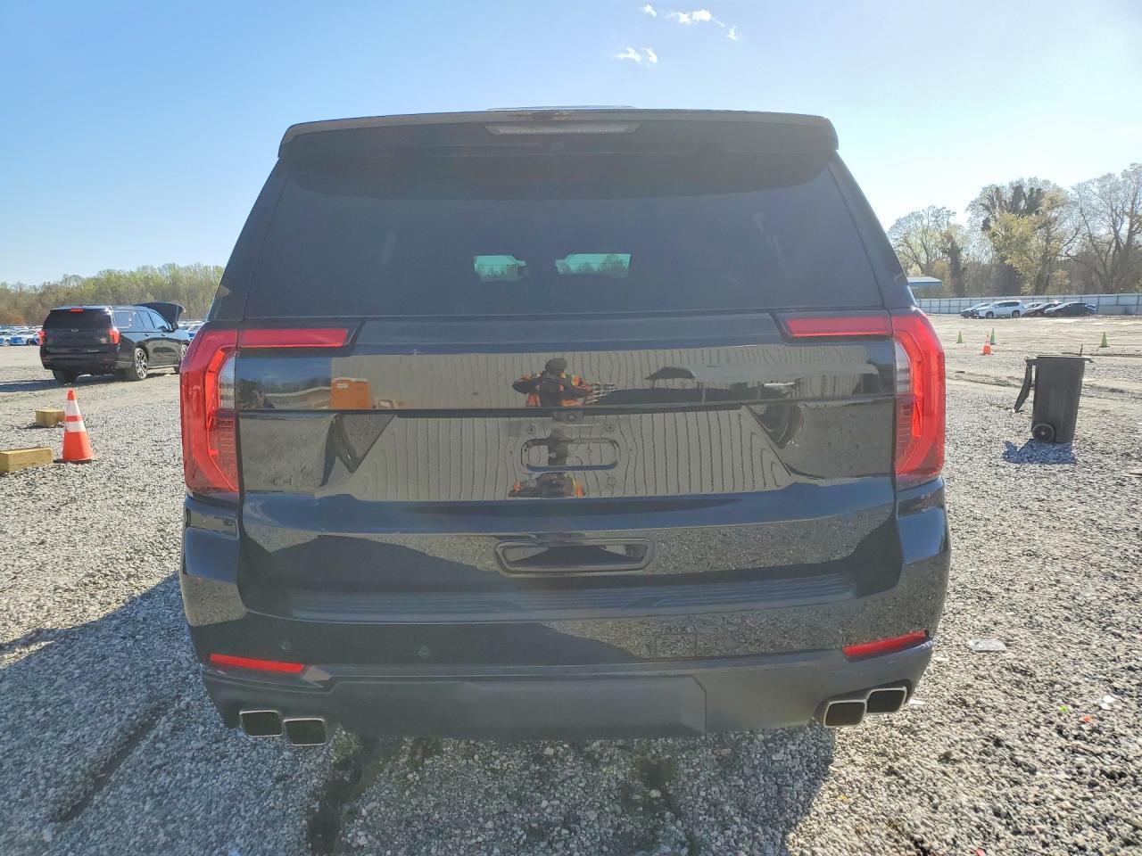 2025 GMC Yukon