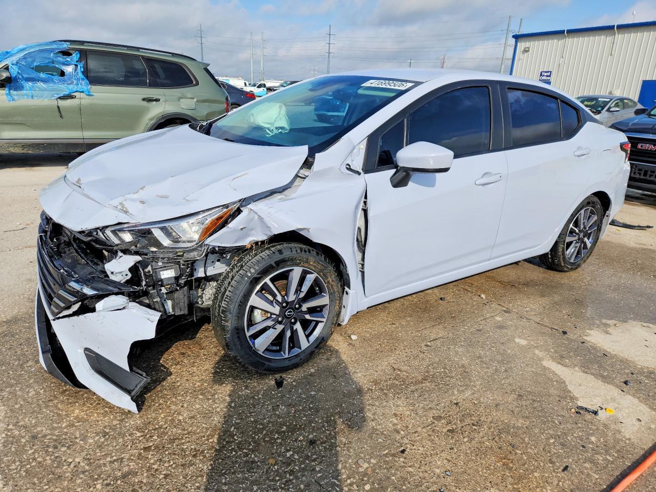 2024 NISSAN VERSA