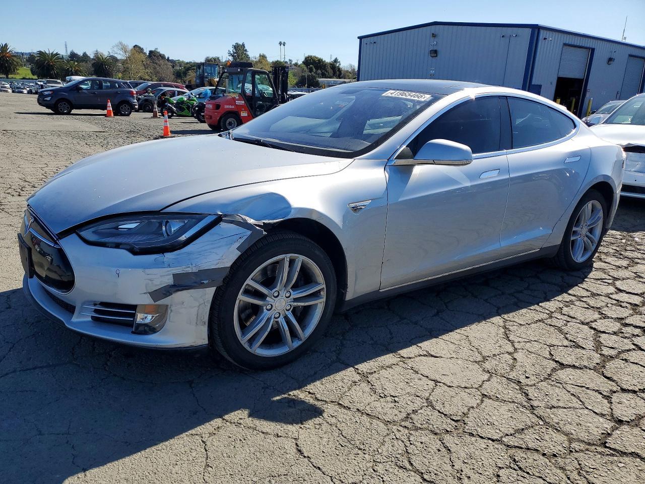 2013 TESLA MODEL S