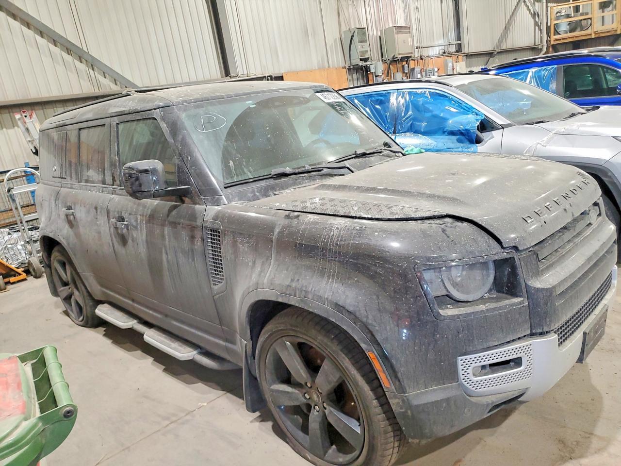 2023 LAND ROVER Defender