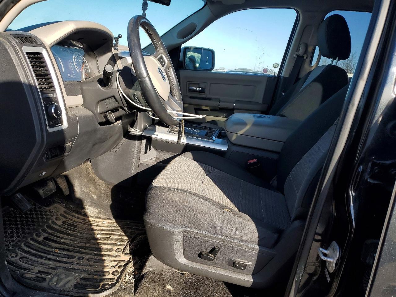 2011 DODGE RAM 1500