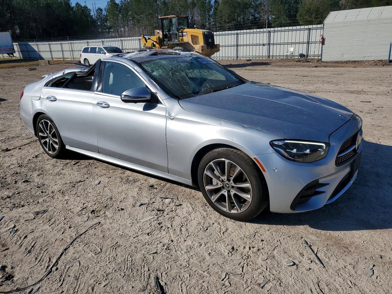 2021 MERCEDES-BENZ E-Class