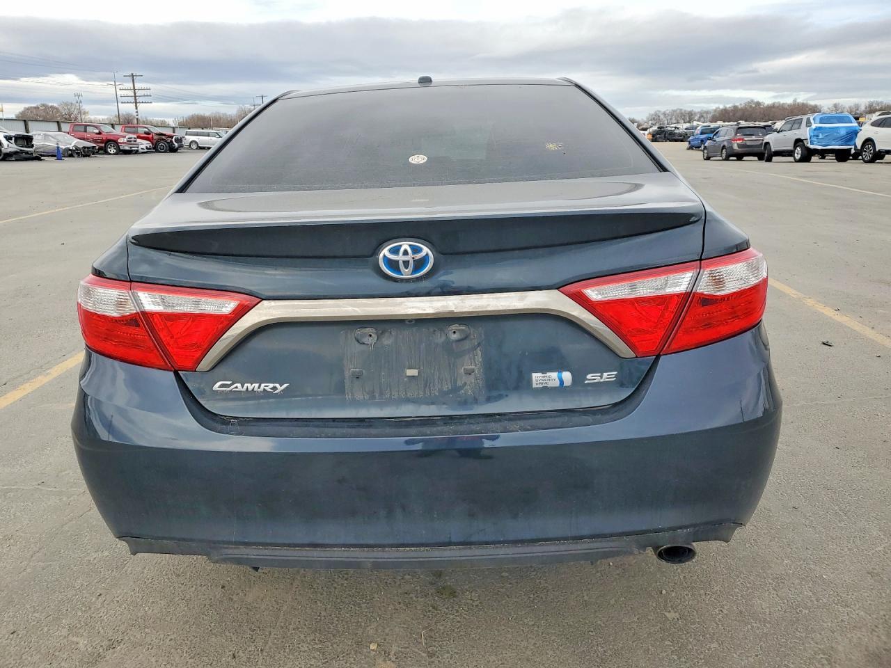 2015 TOYOTA CAMRY