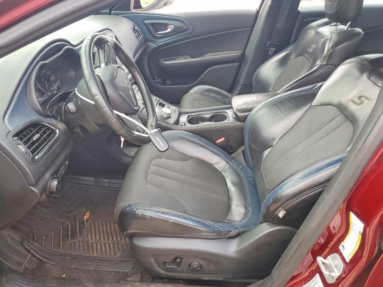 2015 CHRYSLER 200