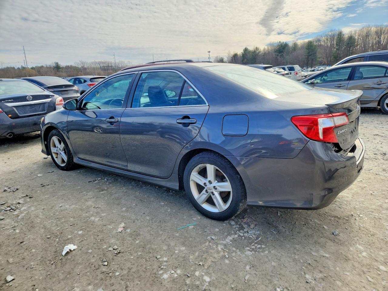2012 TOYOTA CAMRY