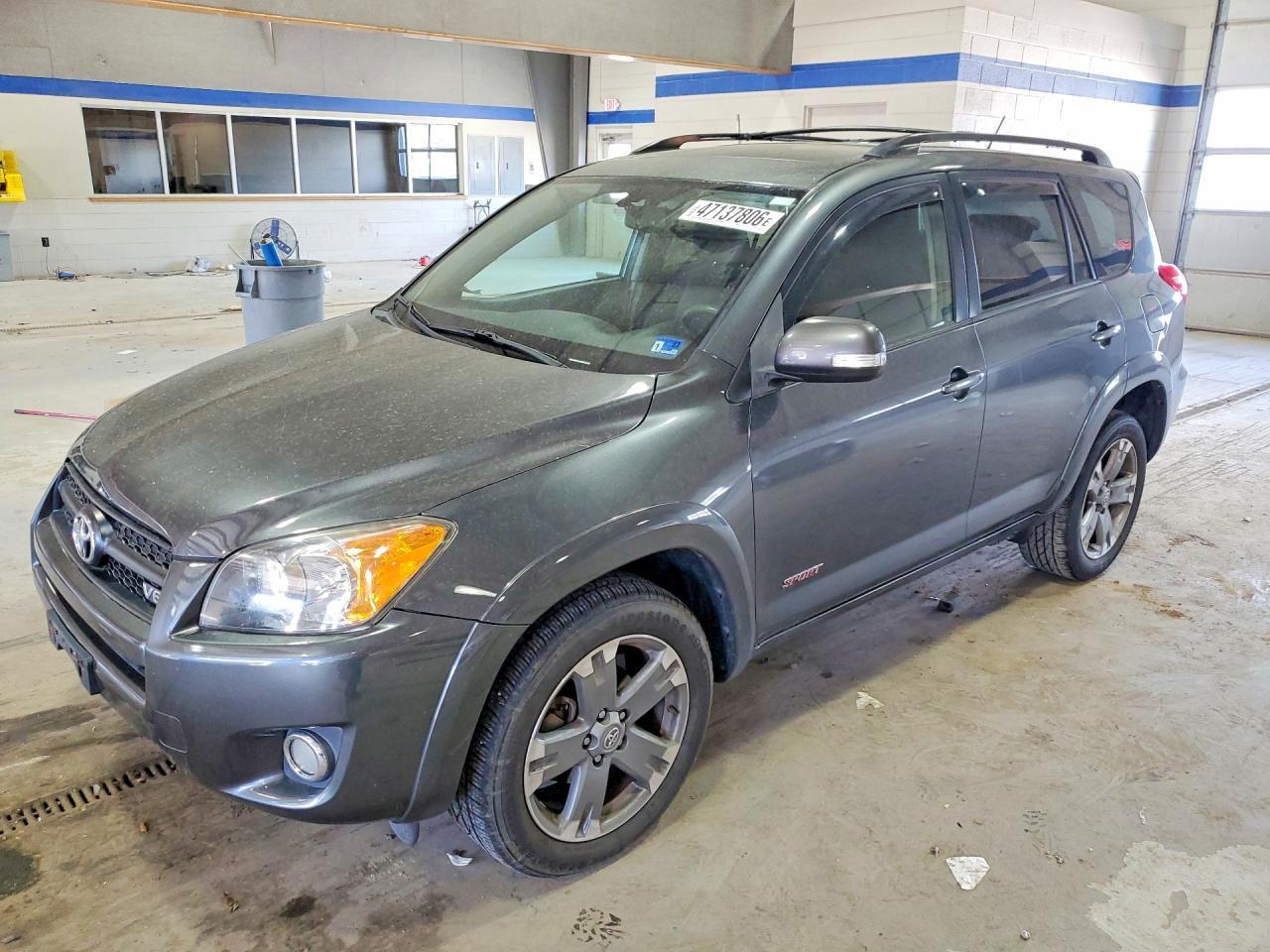 2011 TOYOTA RAV4
