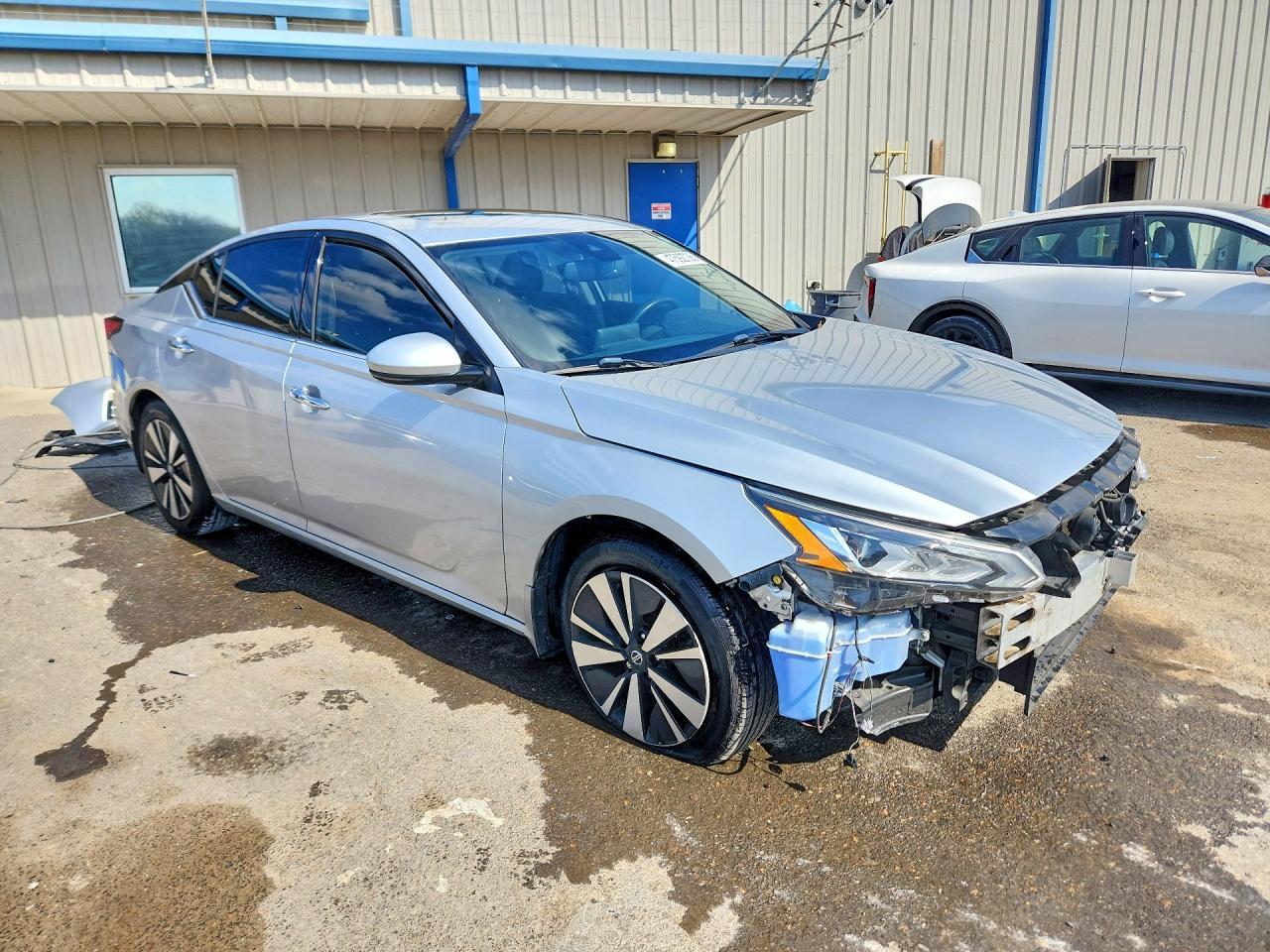2019 NISSAN ALTIMA