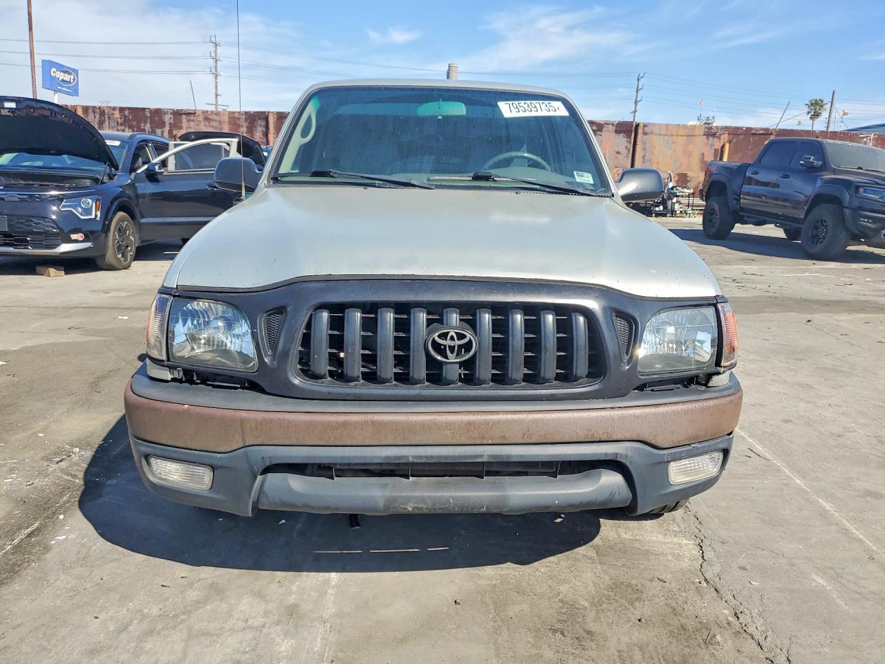 2004 TOYOTA TACOMA