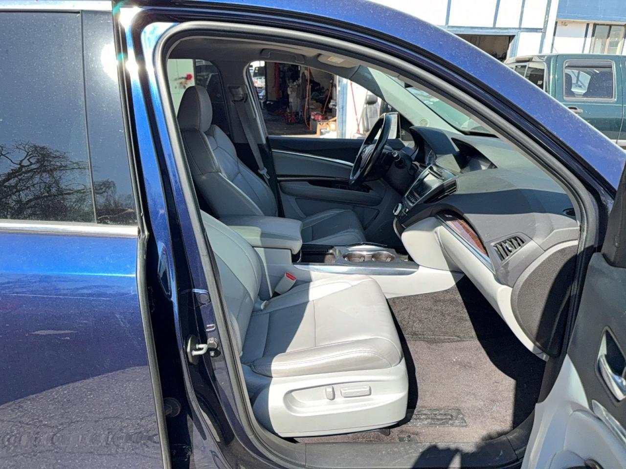 2017 ACURA MDX
