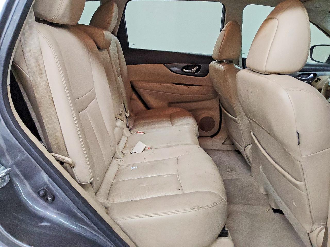 2015 NISSAN ROGUE