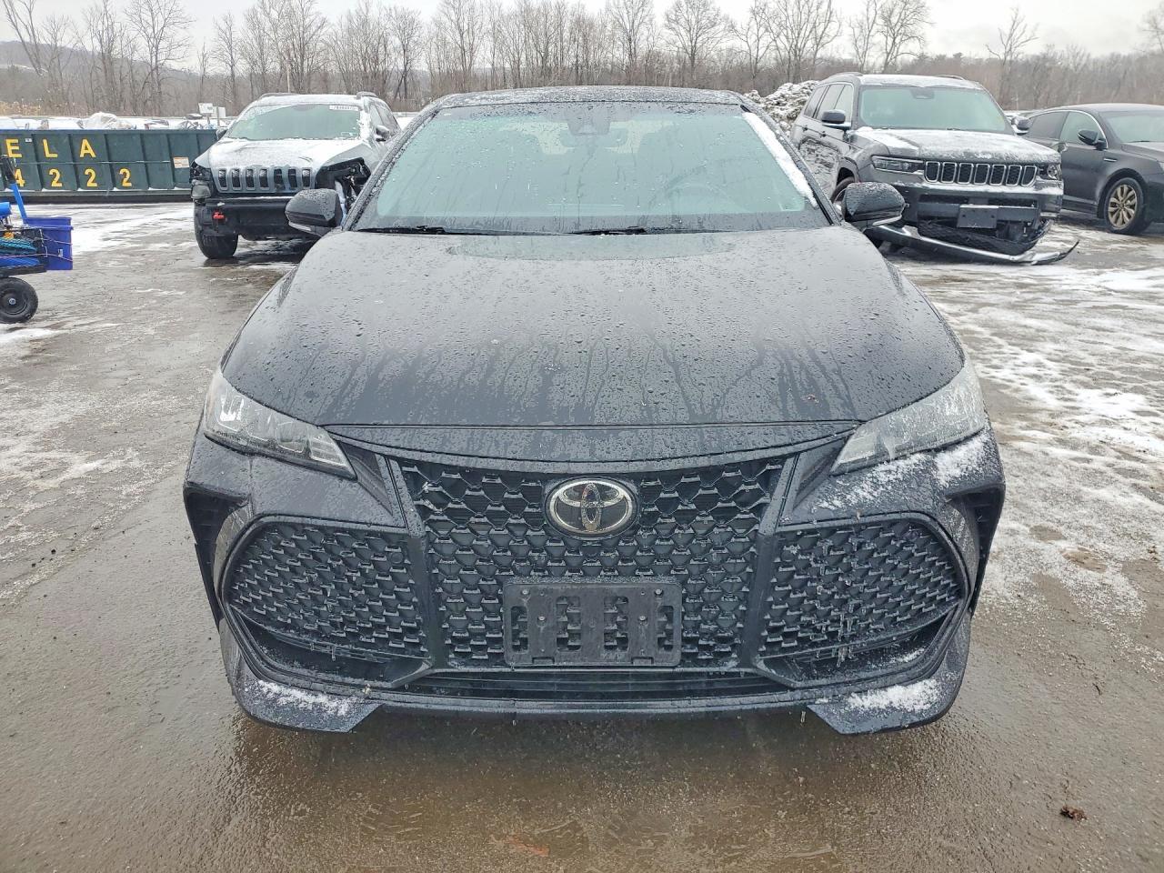 2020 TOYOTA Avalon