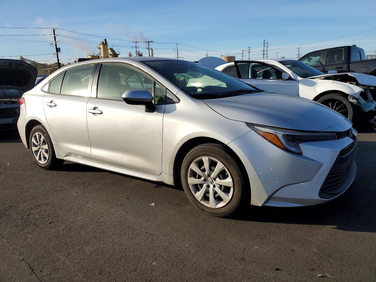2024 TOYOTA COROLLA