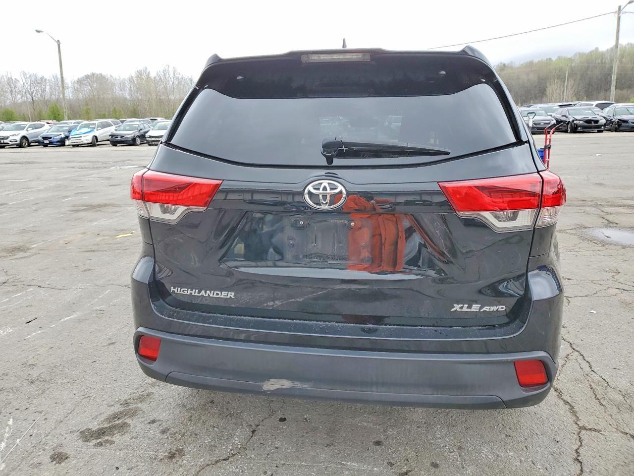 2019 TOYOTA HIGHLANDER