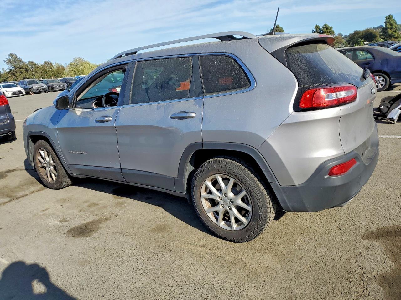 2018 JEEP CHEROKEE