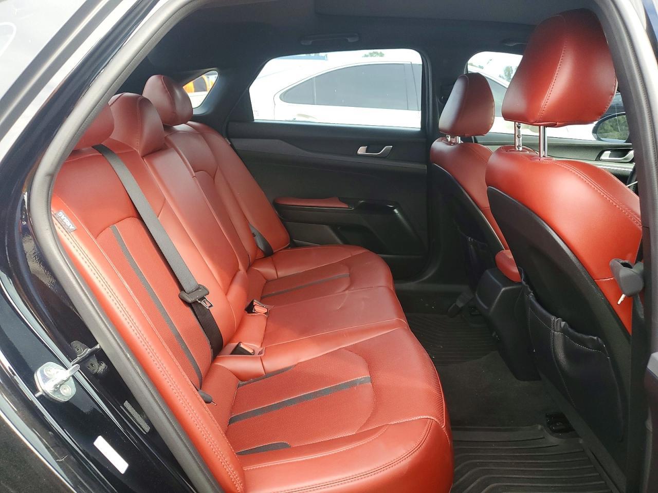 2023 KIA K5