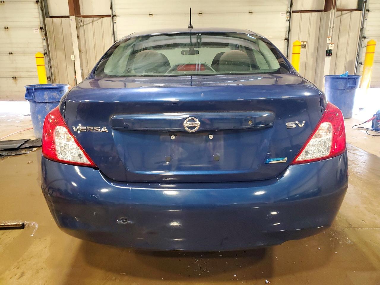2012 NISSAN VERSA