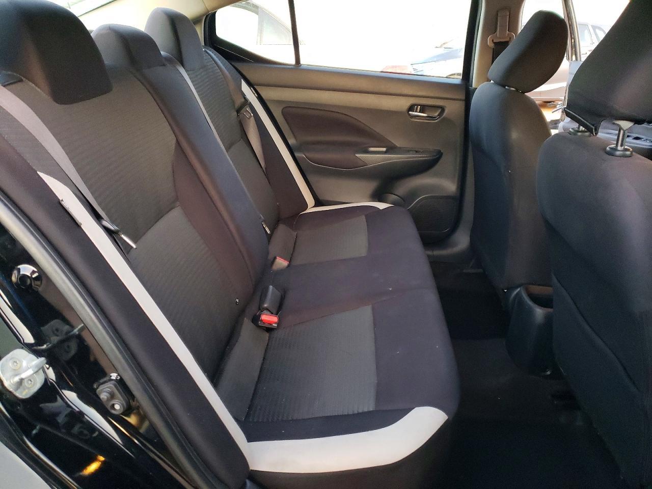 2021 NISSAN VERSA