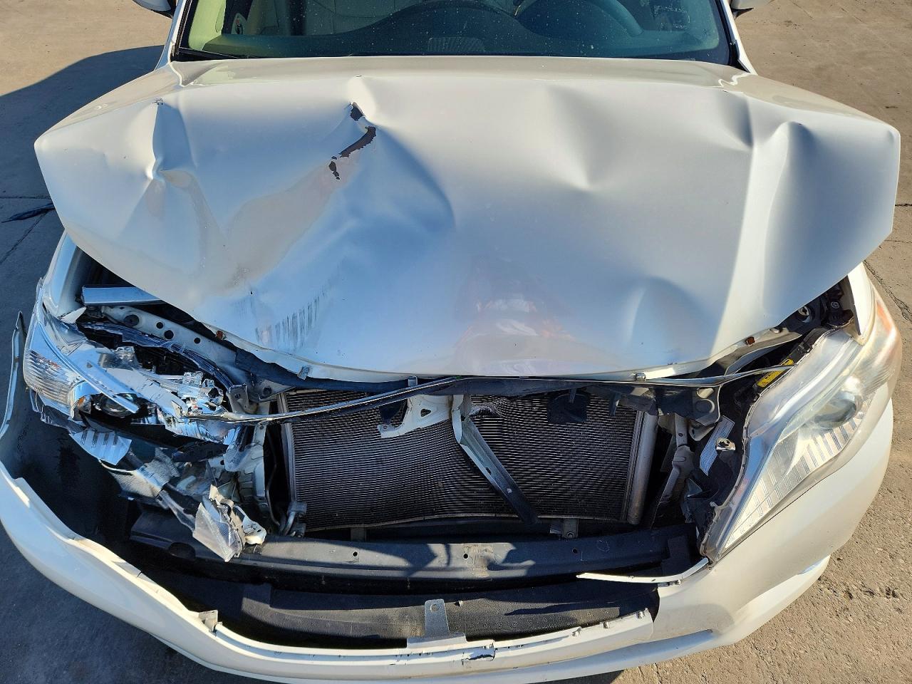 2011 TOYOTA Avalon
