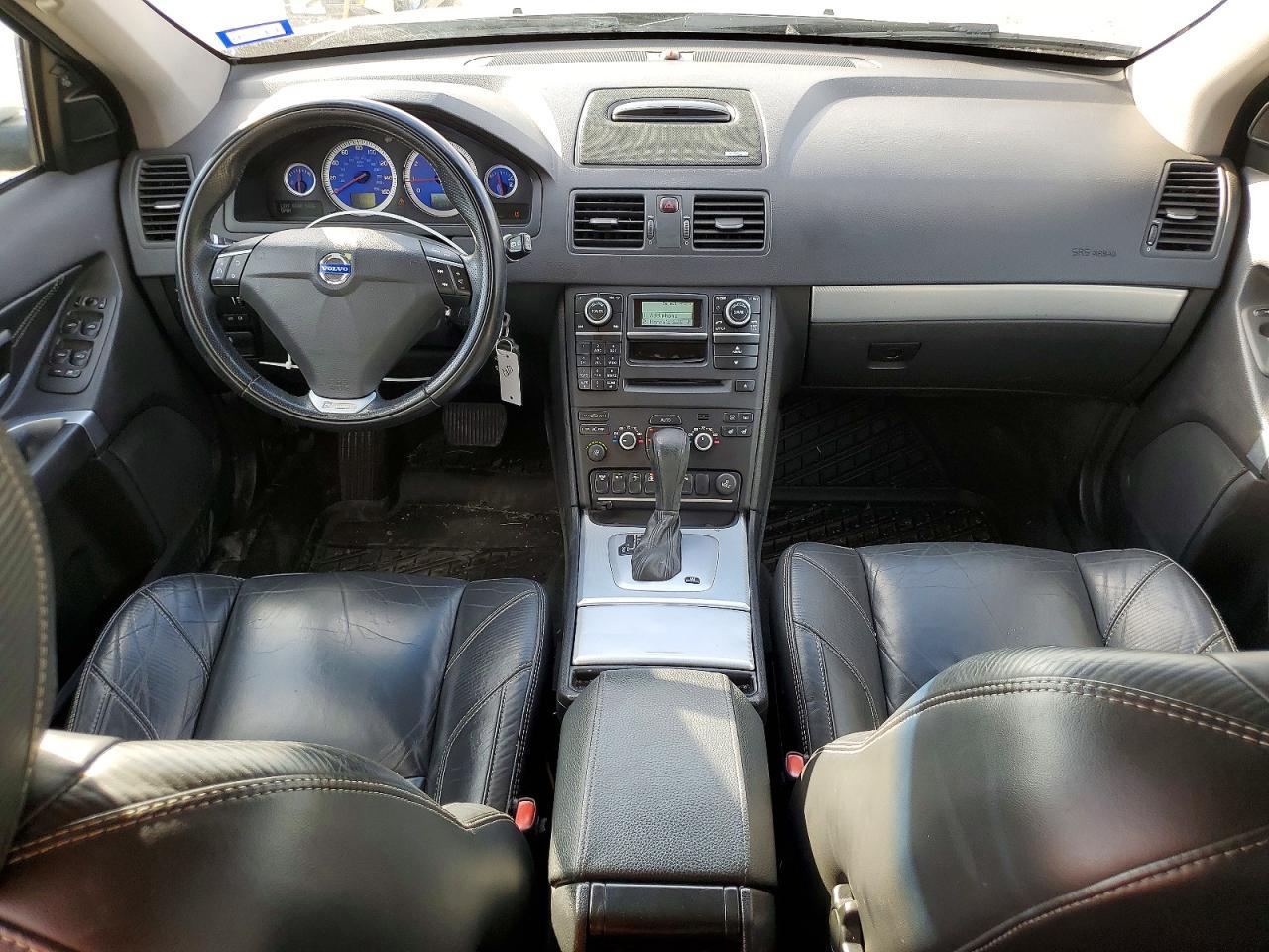 2014 VOLVO XC90