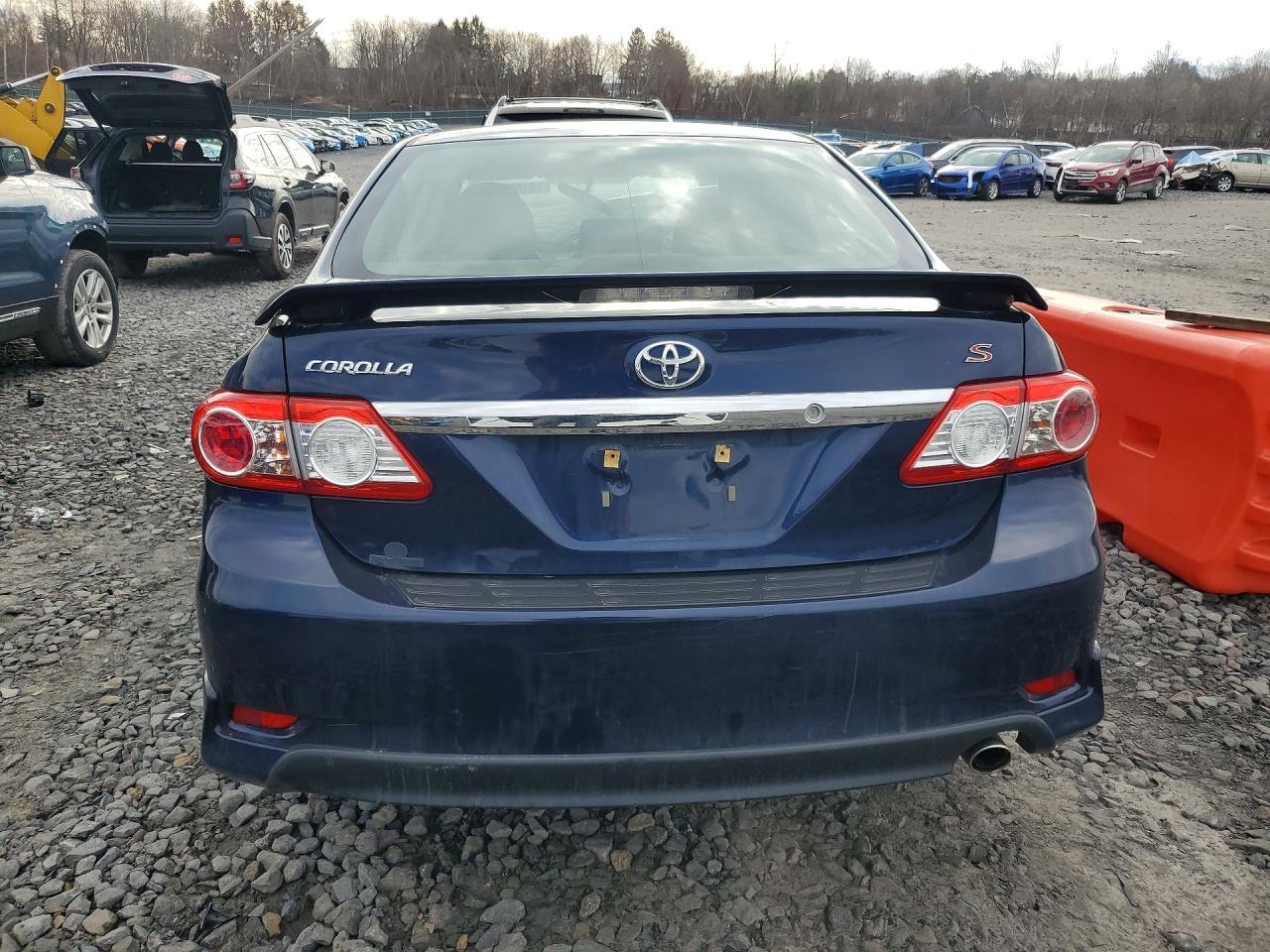2012 TOYOTA COROLLA