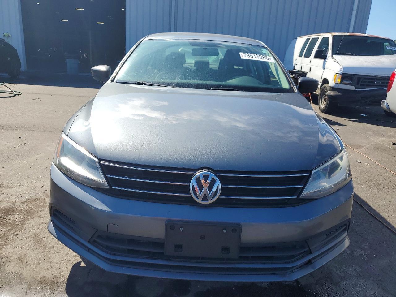 2016 VOLKSWAGEN JETTA