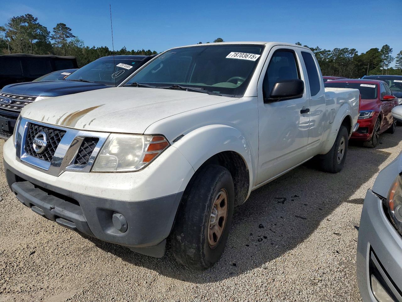 2016 NISSAN Frontier
