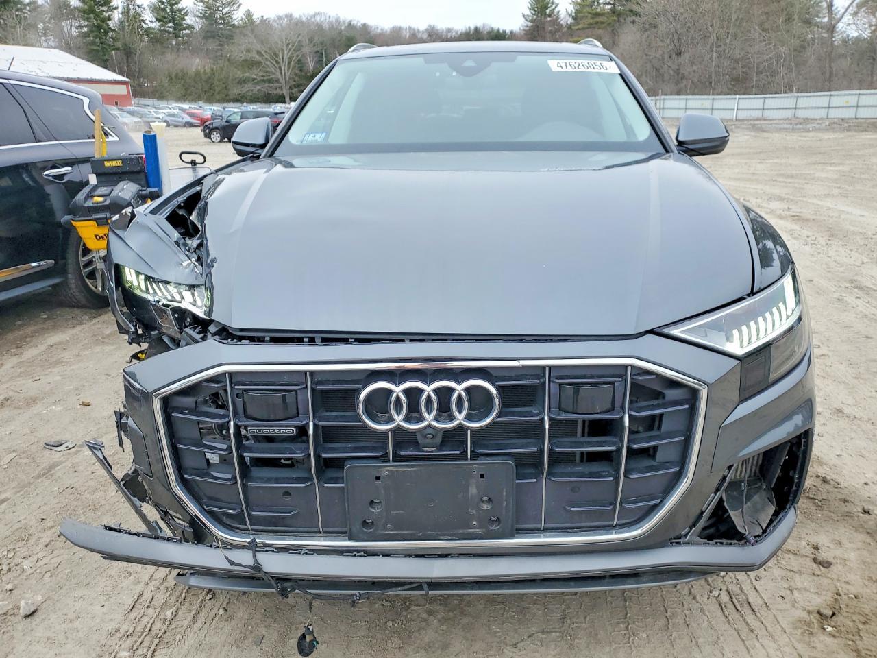 2022 AUDI Q8