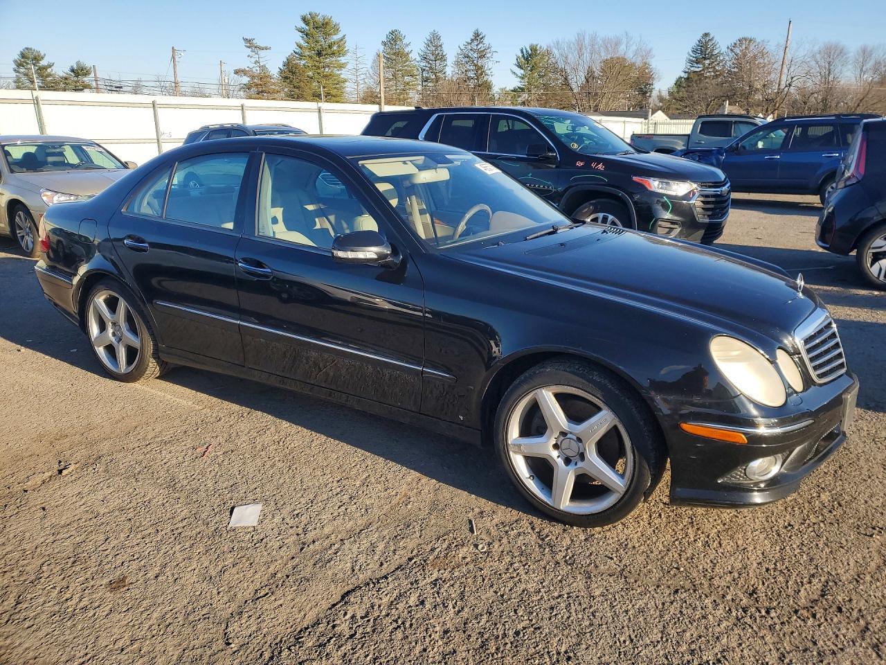 2009 MERCEDES-BENZ E-Class