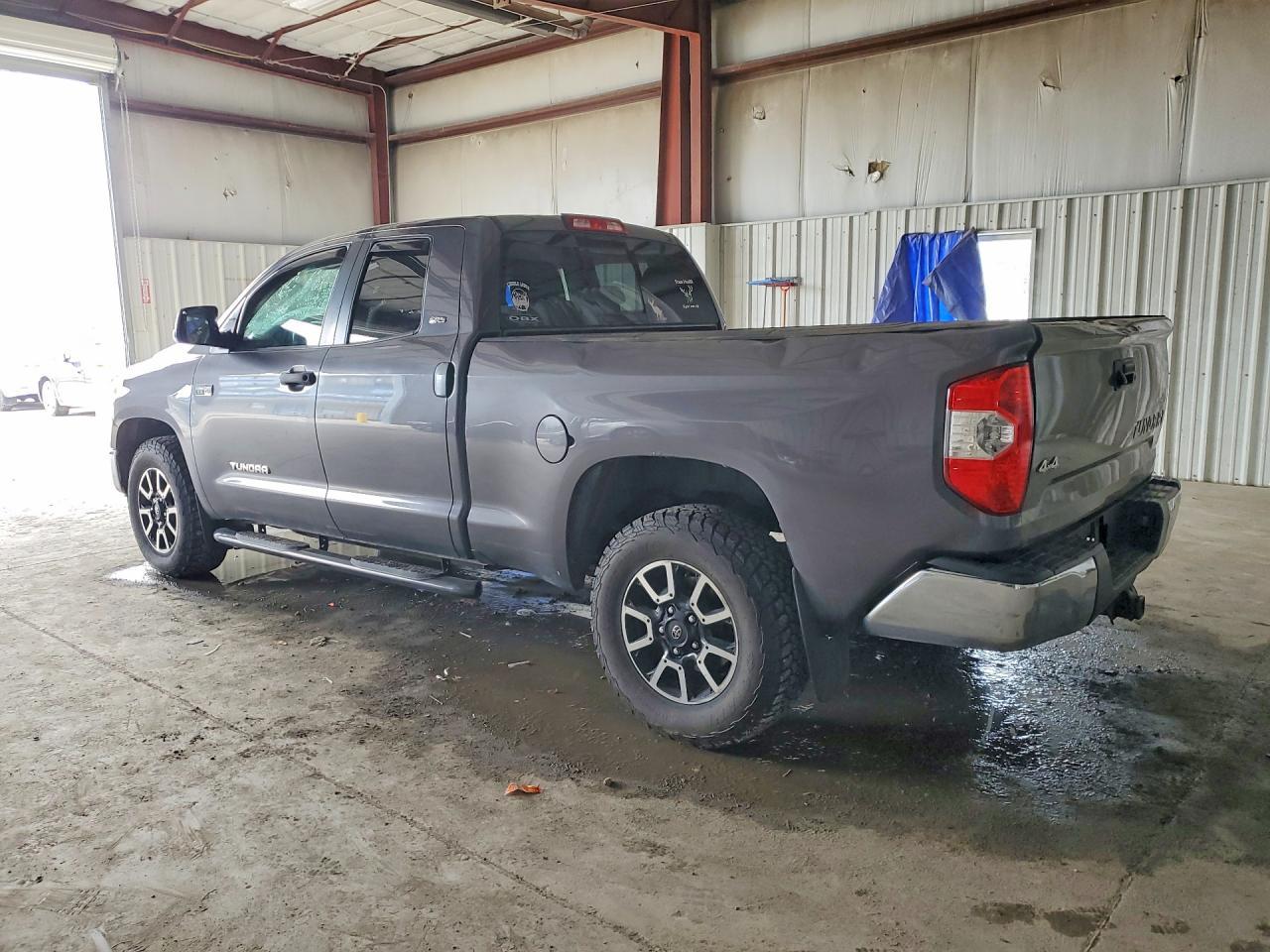 2016 TOYOTA TUNDRA