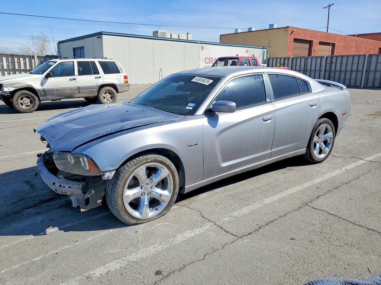 2011 DODGE CHARGER