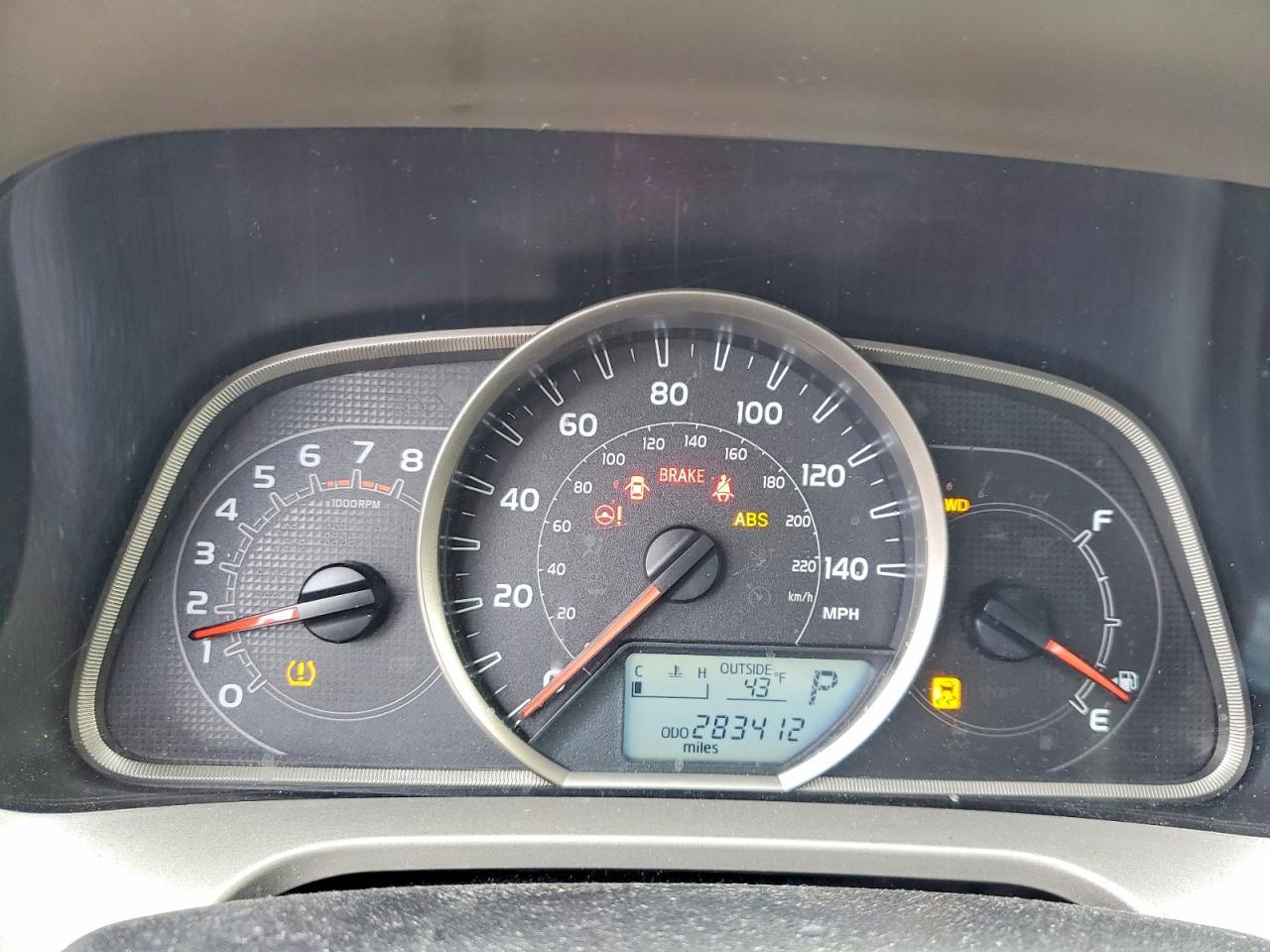 2015 TOYOTA RAV4