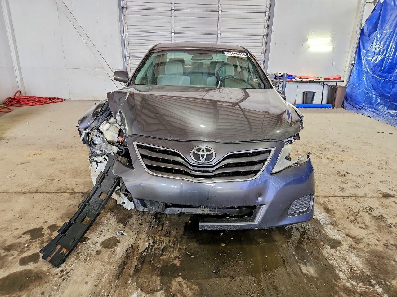 2010 TOYOTA CAMRY