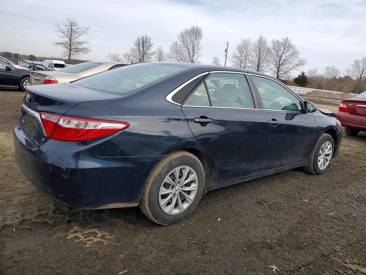2017 TOYOTA CAMRY