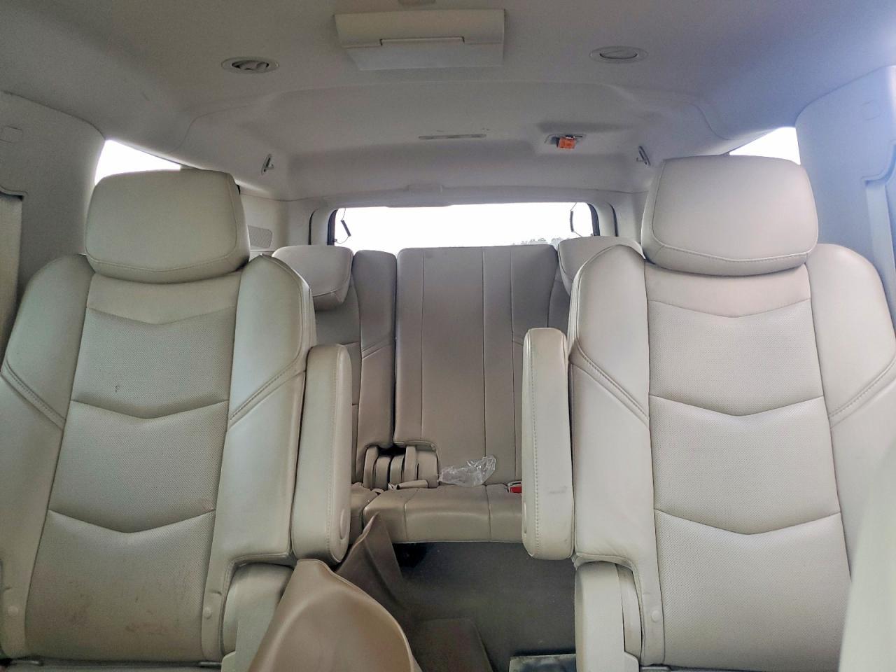 2015 CADILLAC Escalade ESV