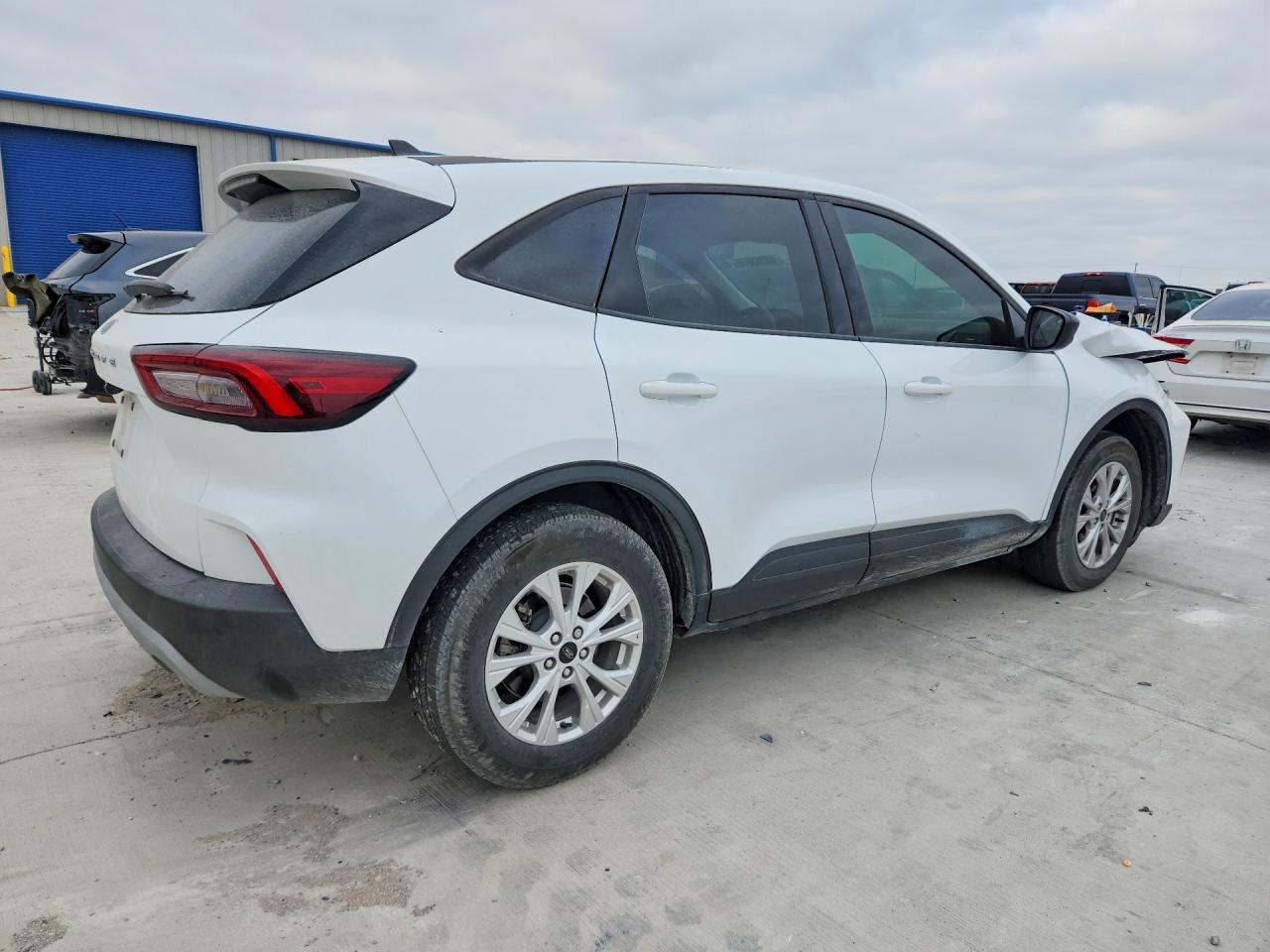 2025 FORD ESCAPE