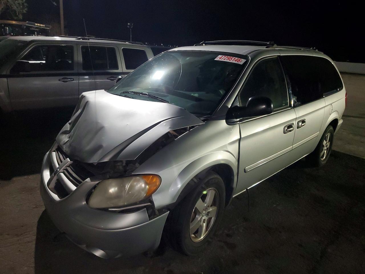 2005 DODGE GRAND CARAVAN