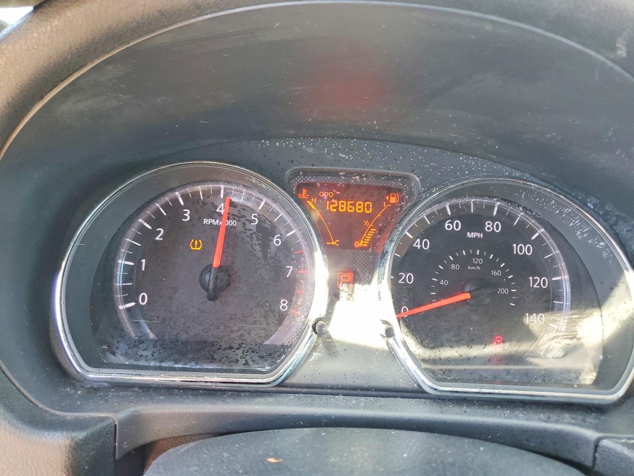 2014 NISSAN VERSA
